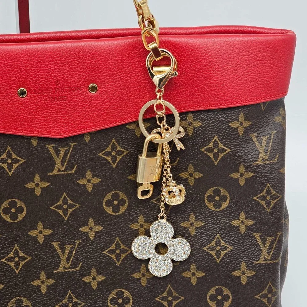 LV Gold Padlock 🔑 Authentic Louis Vuitton Charm + Unbranded Flower Keychain